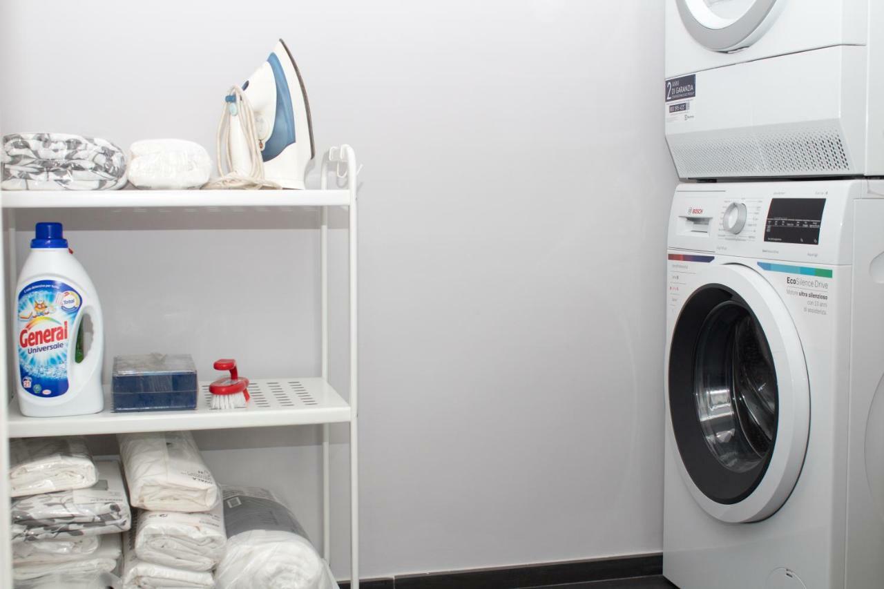 Residenza Spinelli Apartment เนเปิลส์ ภายนอก รูปภาพ
